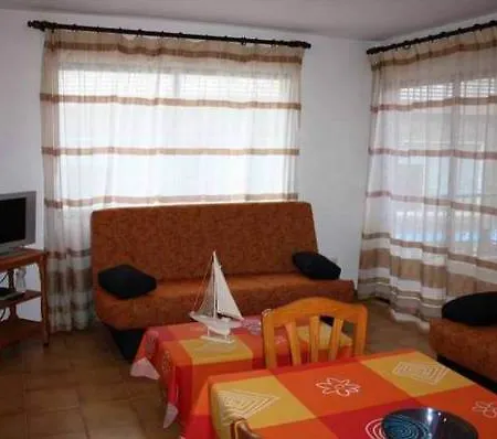 3000 1 Linea Hotel